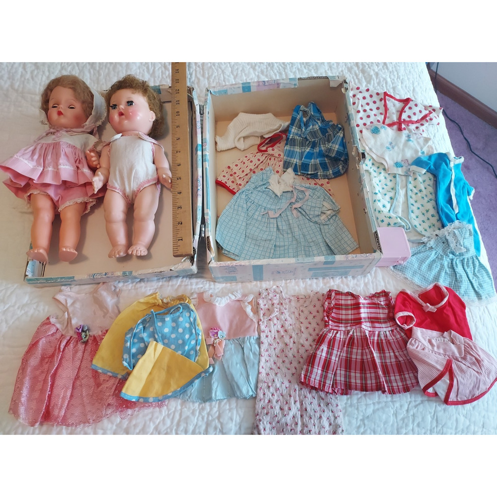 Vintage 1950's Tiny Tears Doll With Extra Doll w/ 15 Outfits + Case See details